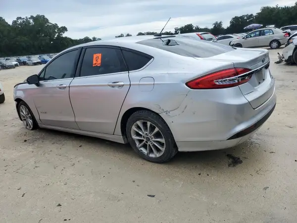 3FA6P0LU5HR382273 2017 FORD FUSION - Image 2