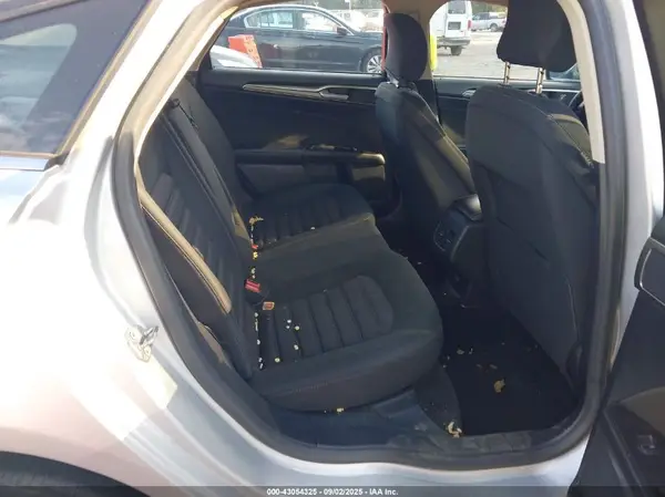 3FA6P0LU5HR385139 2017 FORD FUSION - Image 8