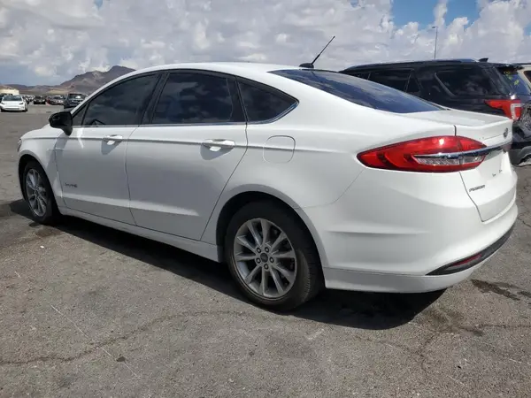 3FA6P0LU5HR385724 2017 FORD FUSION - Image 2