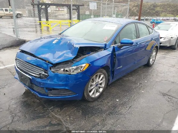 3FA6P0LU5HR387036 2017 FORD FUSION - Image 2