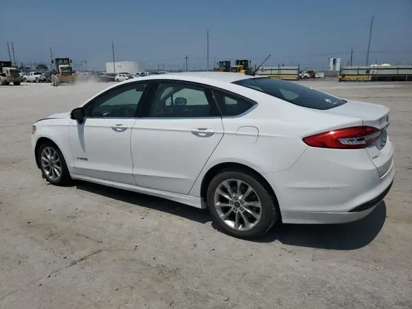 3FA6P0LU5HR400111 2017 FORD FUSION - Image 2
