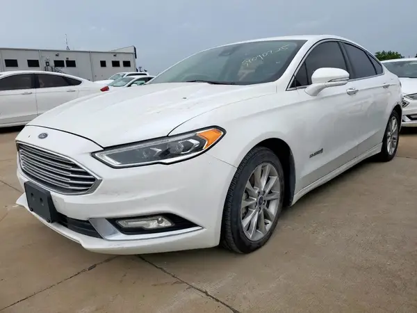 3FA6P0LU5HR409018 2017 FORD FUSION - Image 1