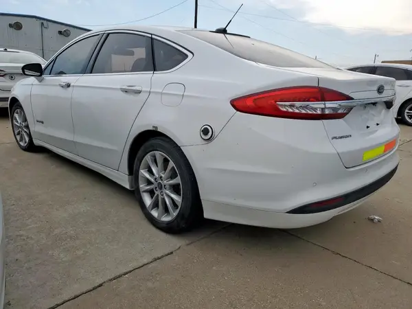 3FA6P0LU5HR409018 2017 FORD FUSION - Image 2