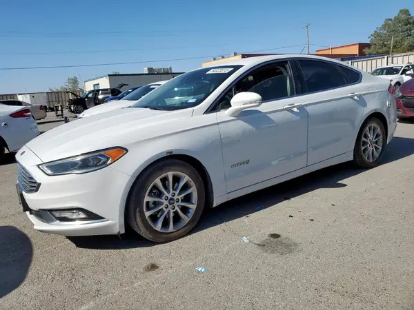 3FA6P0LU5HR409052 2017 FORD FUSION - Image 1