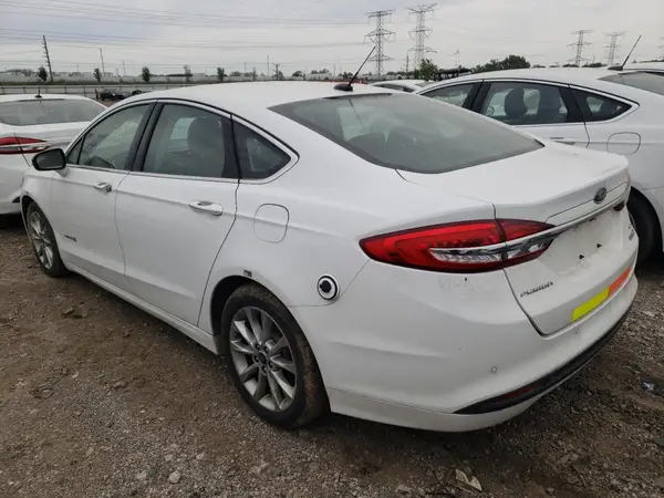 3FA6P0LU5HR409066 2017 FORD FUSION - Image 2