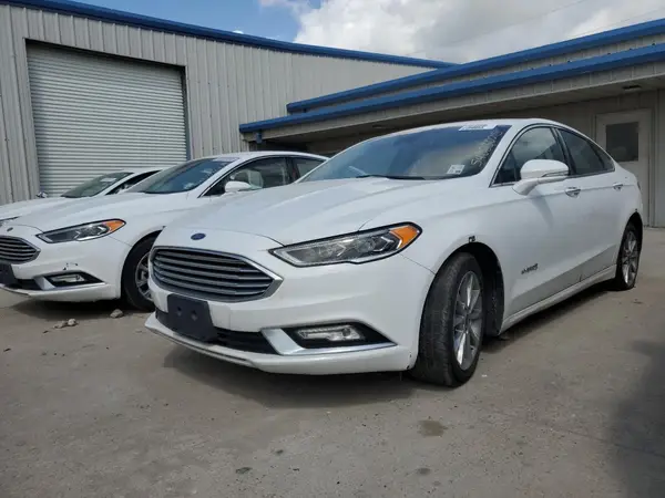 3FA6P0LU5HR409259 2017 FORD FUSION - Image 1