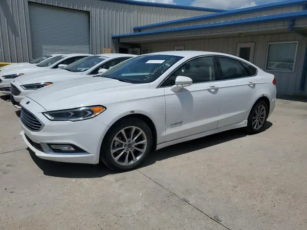 3FA6P0LU5HR409262 2017 FORD FUSION - Image 1