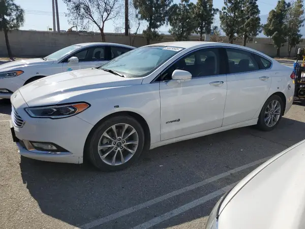 3FA6P0LU5HR409326 2017 FORD FUSION - Image 1