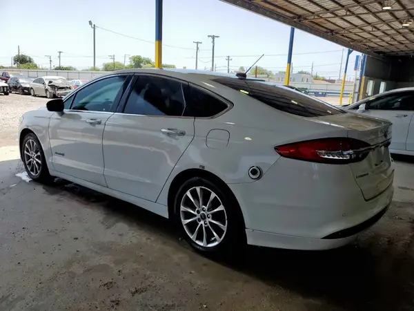 3FA6P0LU5HR409388 2017 FORD FUSION - Image 2
