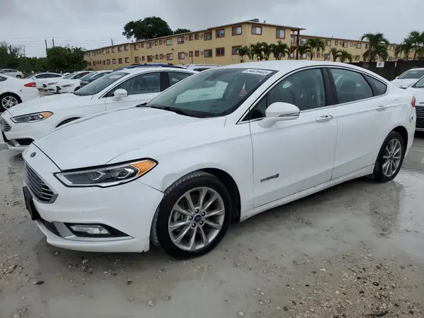 3FA6P0LU5HR409469 2017 FORD FUSION - Image 1