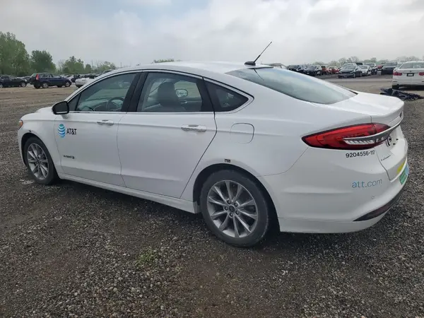 3FA6P0LU5HR409505 2017 FORD FUSION - Image 2