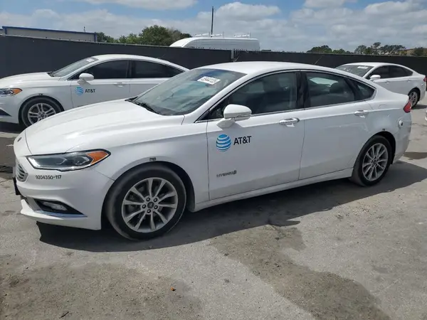 3FA6P0LU5HR409567 2017 FORD FUSION - Image 1