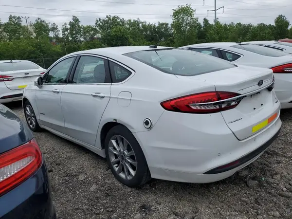 3FA6P0LU5HR410136 2017 FORD FUSION - Image 2