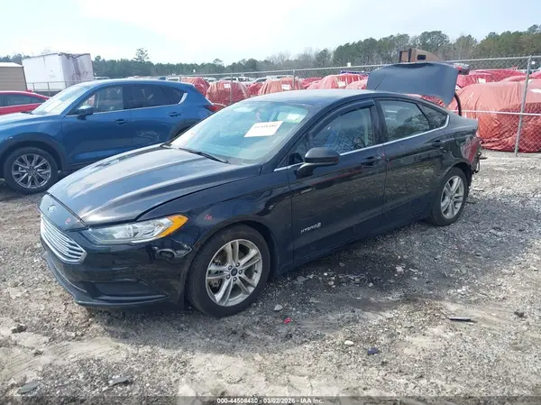 3FA6P0LU5JR106584 2018 FORD FUSION - Image 2