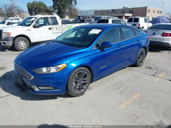 3FA6P0LU5JR110974 2018 FORD FUSION - Image 2