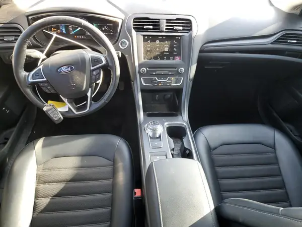 3FA6P0LU5JR115561 2018 FORD FUSION - Image 8