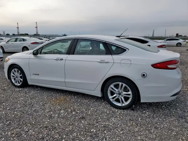 3FA6P0LU5JR118752 2018 FORD FUSION - Image 2