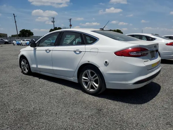 3FA6P0LU5JR118847 2018 FORD FUSION - Image 2