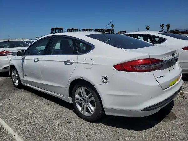 3FA6P0LU5JR118864 2018 FORD FUSION - Image 2