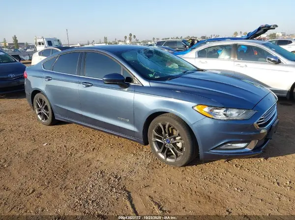 3FA6P0LU5JR120176 2018 FORD FUSION - Image 1