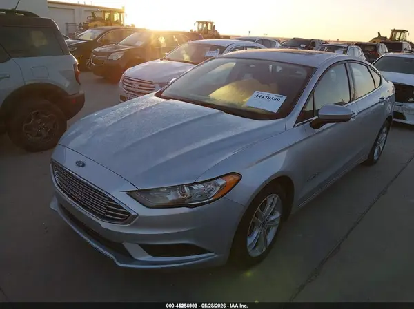 3FA6P0LU5JR127919 2018 FORD FUSION - Image 2