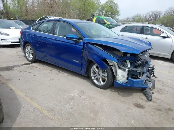 3FA6P0LU5JR128679 2018 FORD FUSION - Image 1