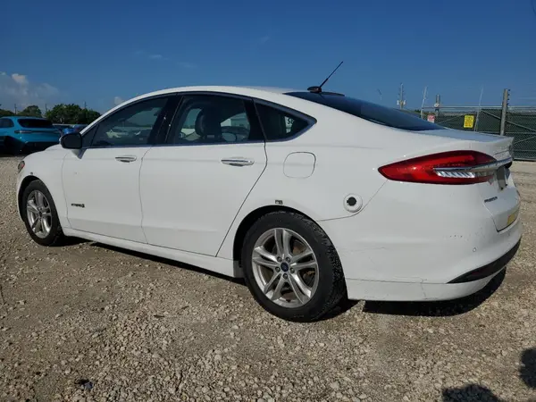 3FA6P0LU5JR129881 2018 FORD FUSION - Image 2