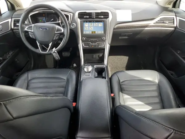 3FA6P0LU5JR129945 2018 FORD FUSION - Image 8
