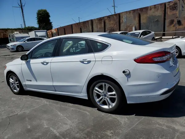 3FA6P0LU5JR129962 2018 FORD FUSION - Image 2