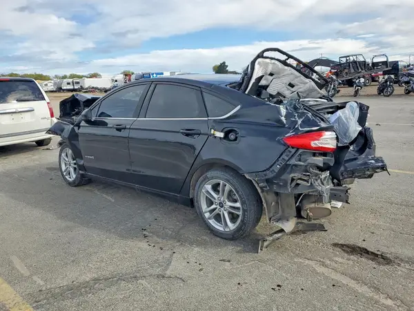 3FA6P0LU5JR131971 2018 FORD FUSION - Image 2