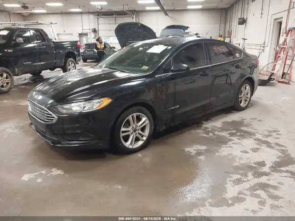3FA6P0LU5JR141416 2018 FORD FUSION - Image 2
