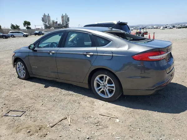 3FA6P0LU5JR150701 2018 FORD FUSION - Image 2