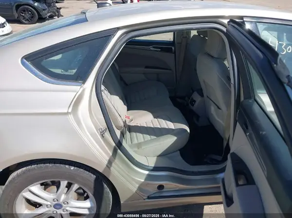 3FA6P0LU5JR165232 2018 FORD FUSION - Image 8