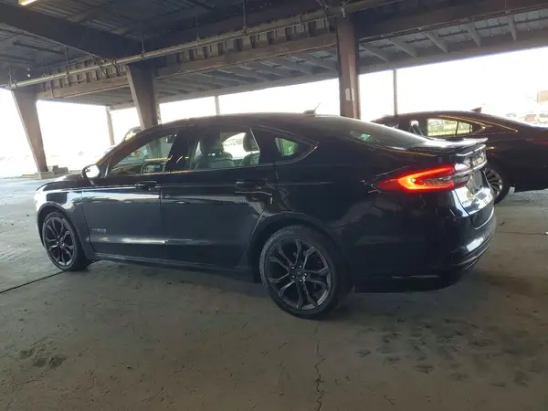 3FA6P0LU5JR169569 2018 FORD FUSION - Image 2