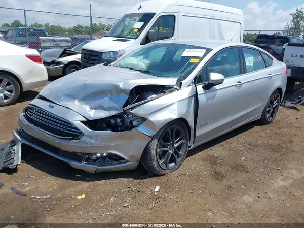 3FA6P0LU5JR169796 2018 FORD FUSION - Image 2