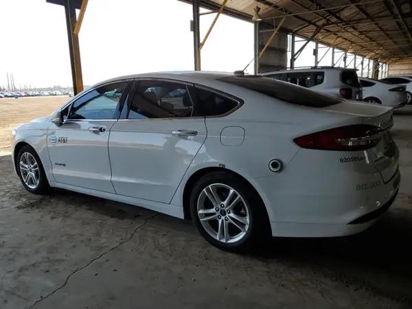 3FA6P0LU5JR171614 2018 FORD FUSION - Image 2
