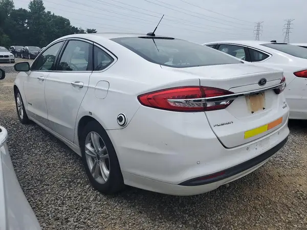 3FA6P0LU5JR171953 2018 FORD FUSION - Image 2