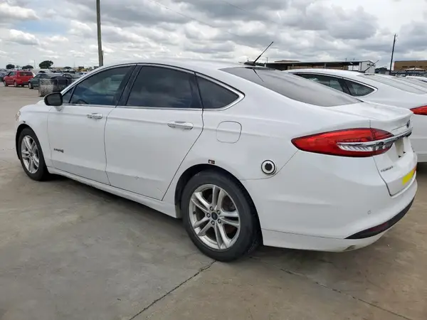 3FA6P0LU5JR171967 2018 FORD FUSION - Image 2