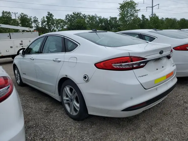 3FA6P0LU5JR172021 2018 FORD FUSION - Image 2