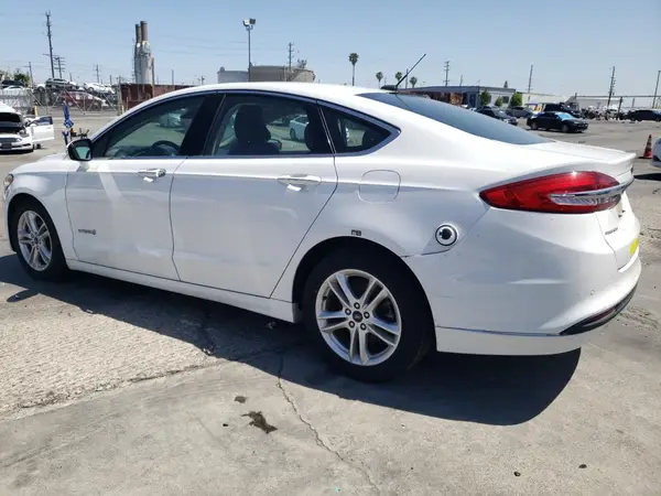 3FA6P0LU5JR172116 2018 FORD FUSION - Image 2