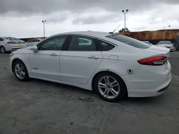 3FA6P0LU5JR172147 2018 FORD FUSION - Image 2