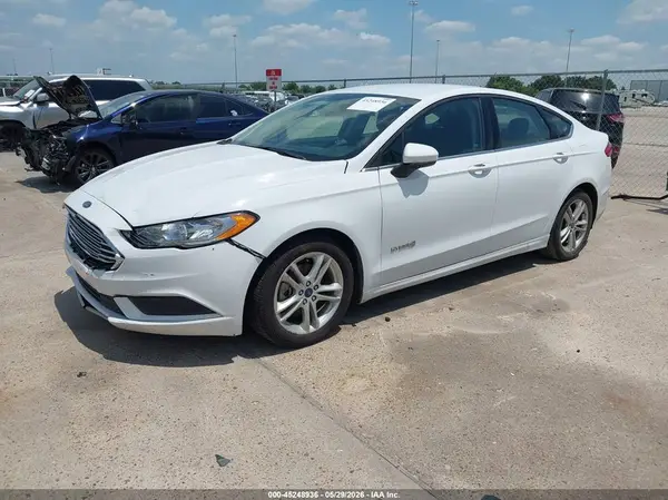 3FA6P0LU5JR172309 2018 FORD FUSION - Image 2