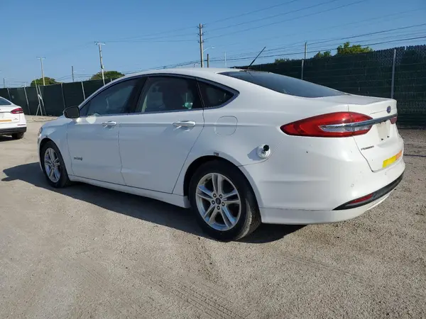 3FA6P0LU5JR178479 2018 FORD FUSION - Image 2