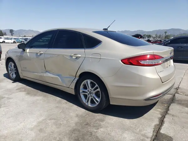 3FA6P0LU5JR204899 2018 FORD FUSION - Image 2