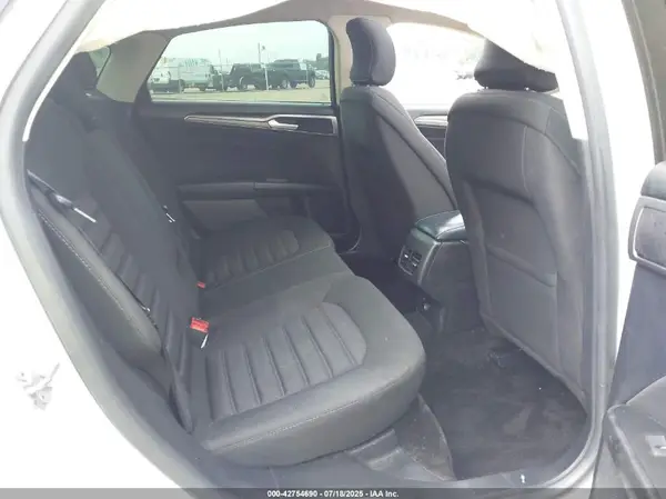 3FA6P0LU5JR207186 2018 FORD FUSION - Image 8