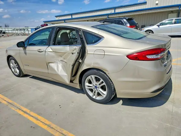 3FA6P0LU5JR208385 2018 FORD FUSION - Image 2