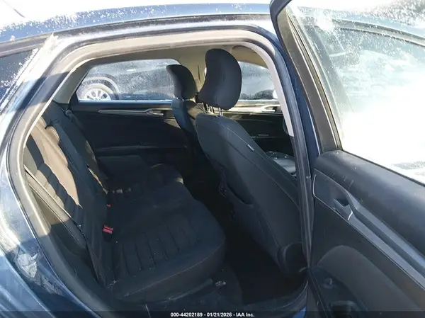 3FA6P0LU5JR231228 2018 FORD FUSION - Image 8