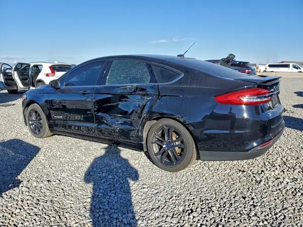 3FA6P0LU5JR234131 2018 FORD FUSION - Image 2