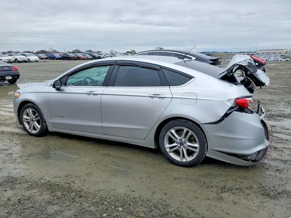 3FA6P0LU5JR235036 2018 FORD FUSION - Image 2