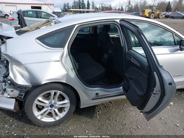3FA6P0LU5JR241418 2018 FORD FUSION - Image 8
